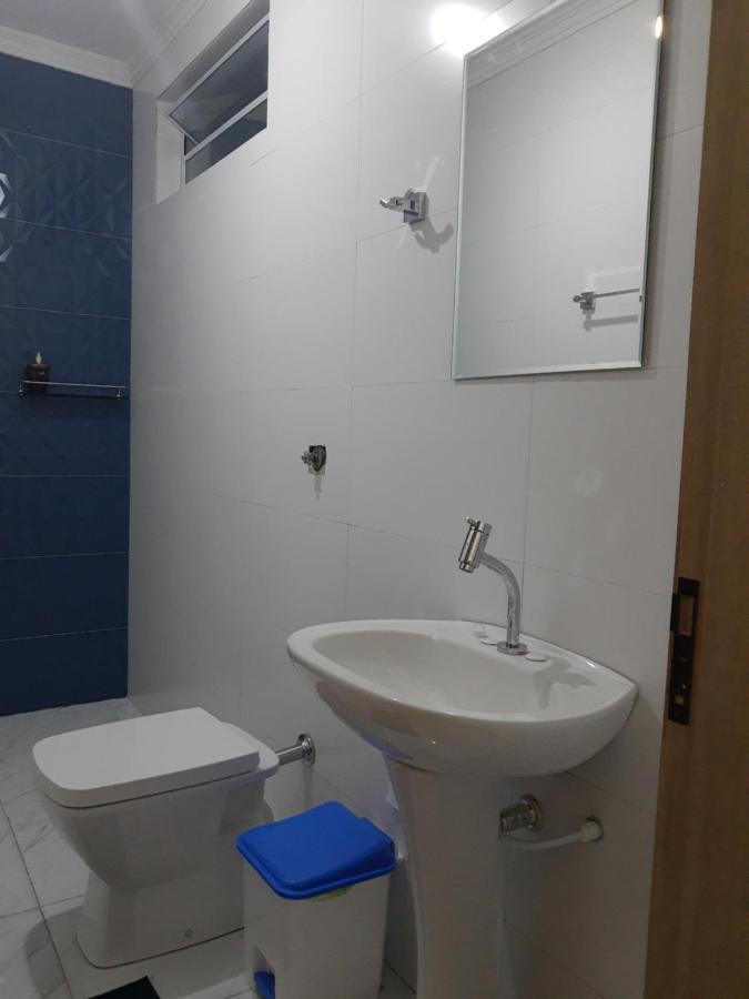 גווארולוס Pousada Internacional Eas Airport 10Min מראה חיצוני תמונה